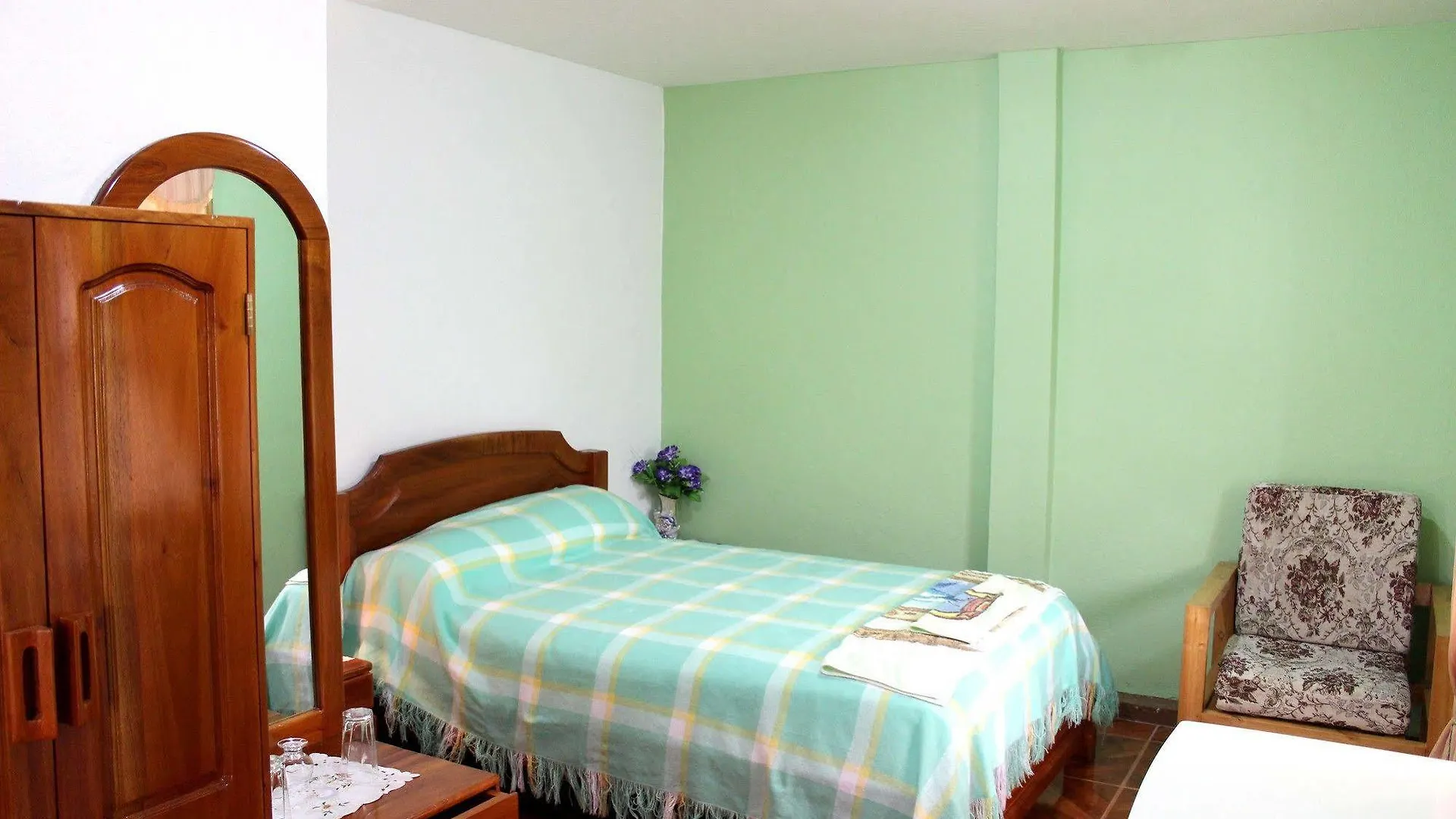 Orman Evi Suymar Ecolodge Galapagos Puerto Ayora  Ekvador