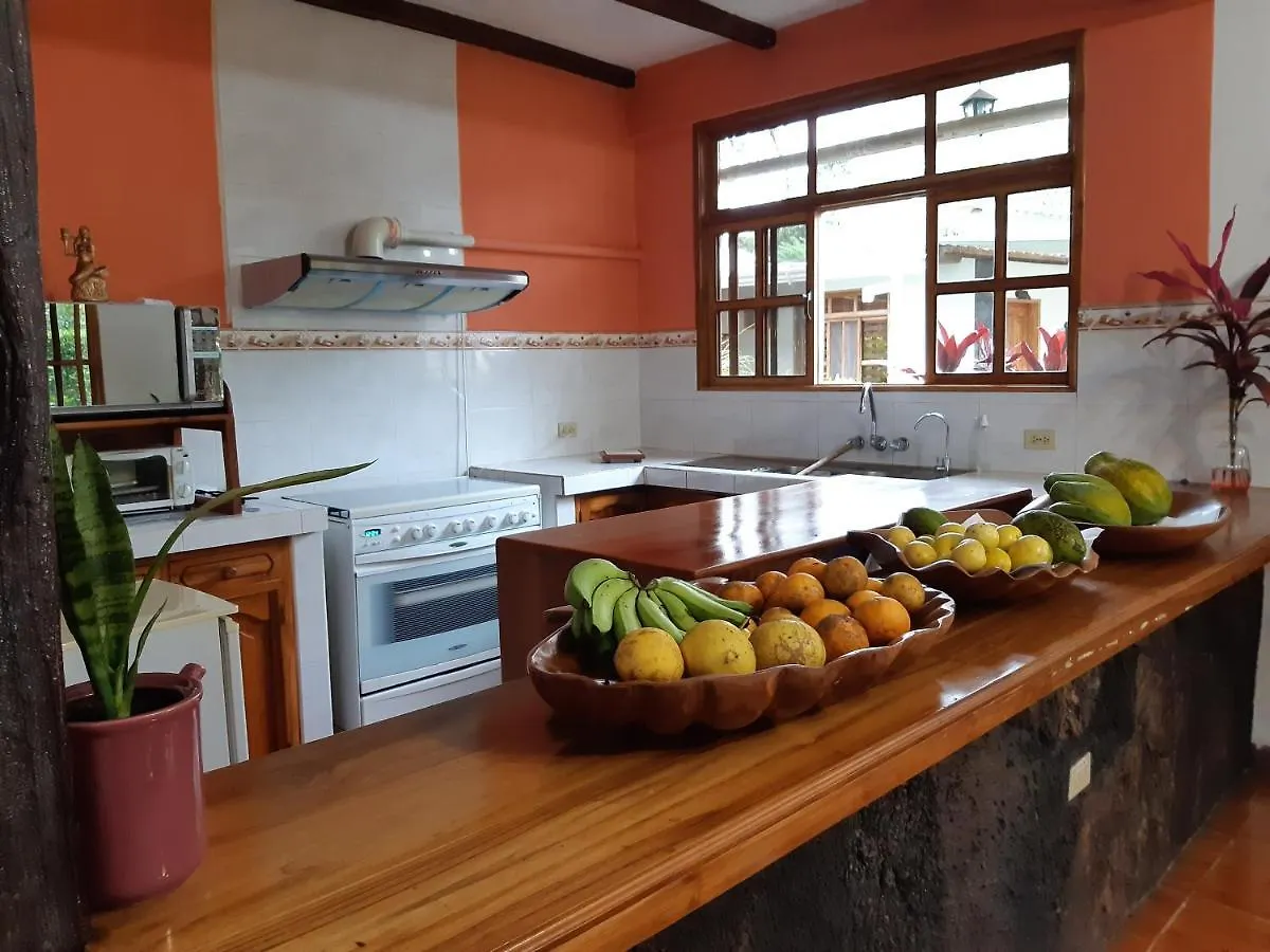 Orman Evi Suymar Ecolodge Galapagos Puerto Ayora